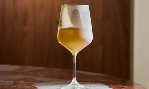Четыре летних коктейля появились в Atlantica Bistro