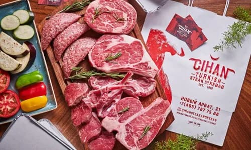 Cihan Turkish Steak and Kebab подготовил еду для майских пикников