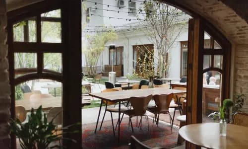 Yauza Place x Centrale Bistro: летний бранч двух шефов и вечеринка во дворе